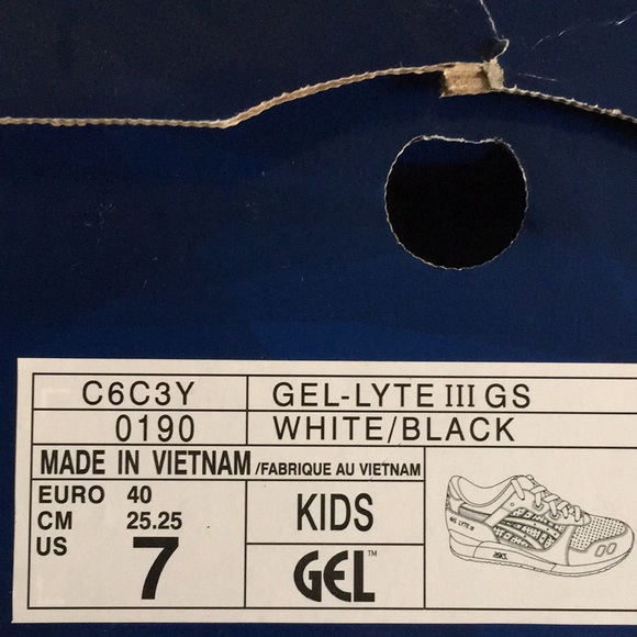 Brand new ASICS sneakers - Picture 6 of 7